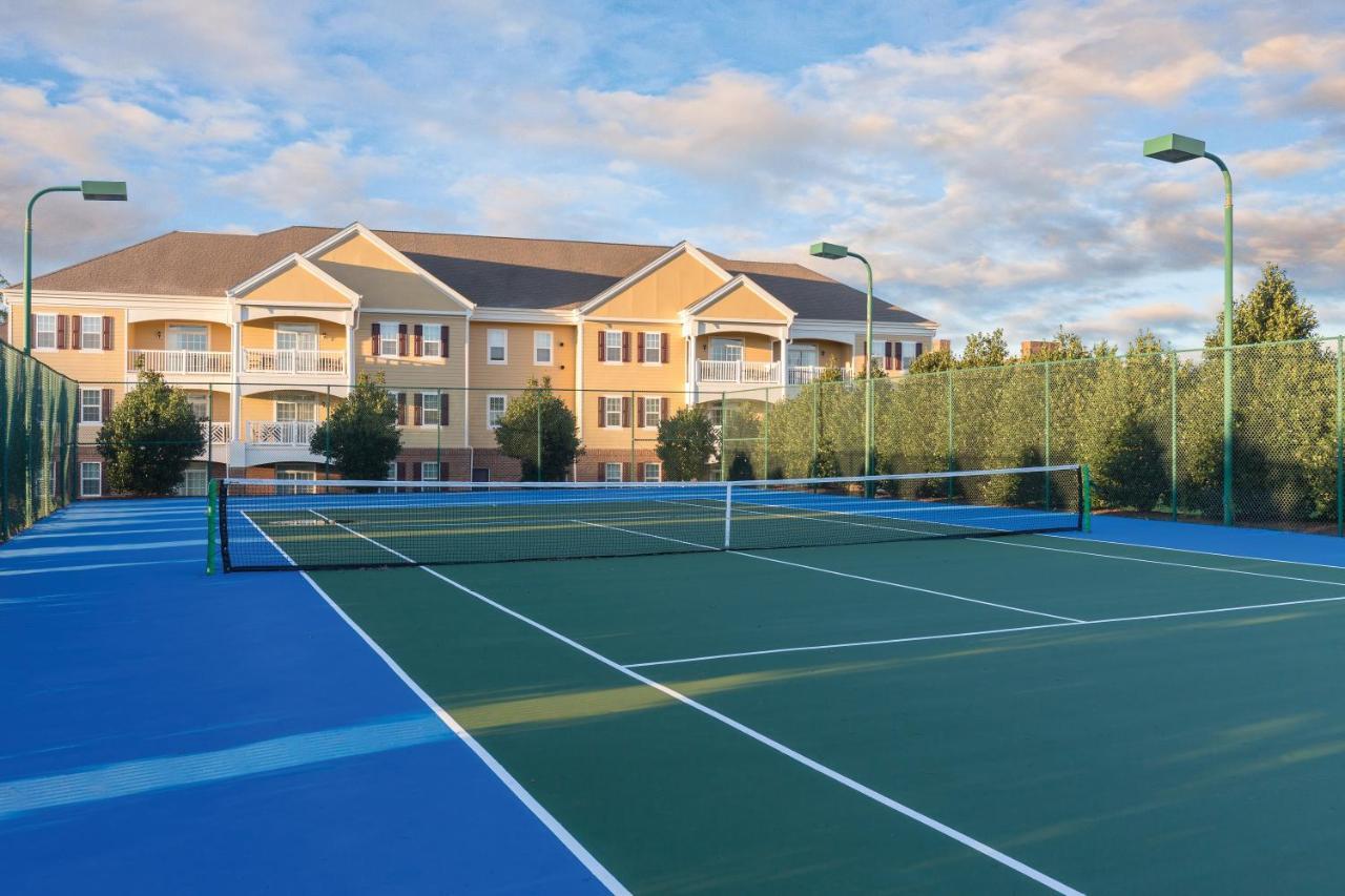 Отель Club Wyndham Governors Green Вильямсбург Экстерьер фото